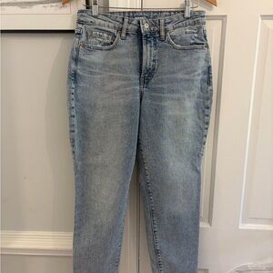 Old Navy Light Blue Ankle Jeans